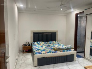 1 BHK Builder Floor For Rent in Sector 57