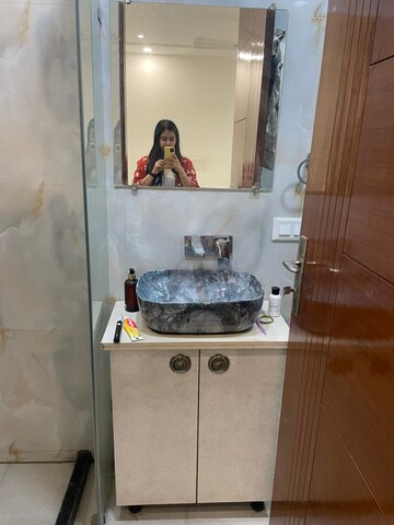 Furnished Amenities in 1 BHK Builder Floor at Sector 57 – for Rent