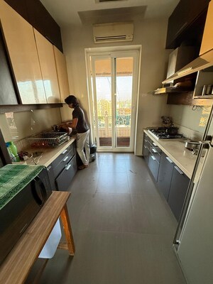 Kitchen in 4 BHK Apartment at Capri Heights Apartment, Pali Hill – for Rent