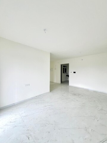 Room in 3 BHK Apartment at Majestique Ephelia, Nibm – for Rent