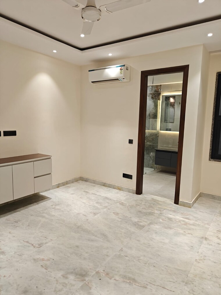 Room, sushant lok i 2 Bedroom 1260 Sq.Ft. Builder Floor In Sushant Lok I Gurgaon 9257794
