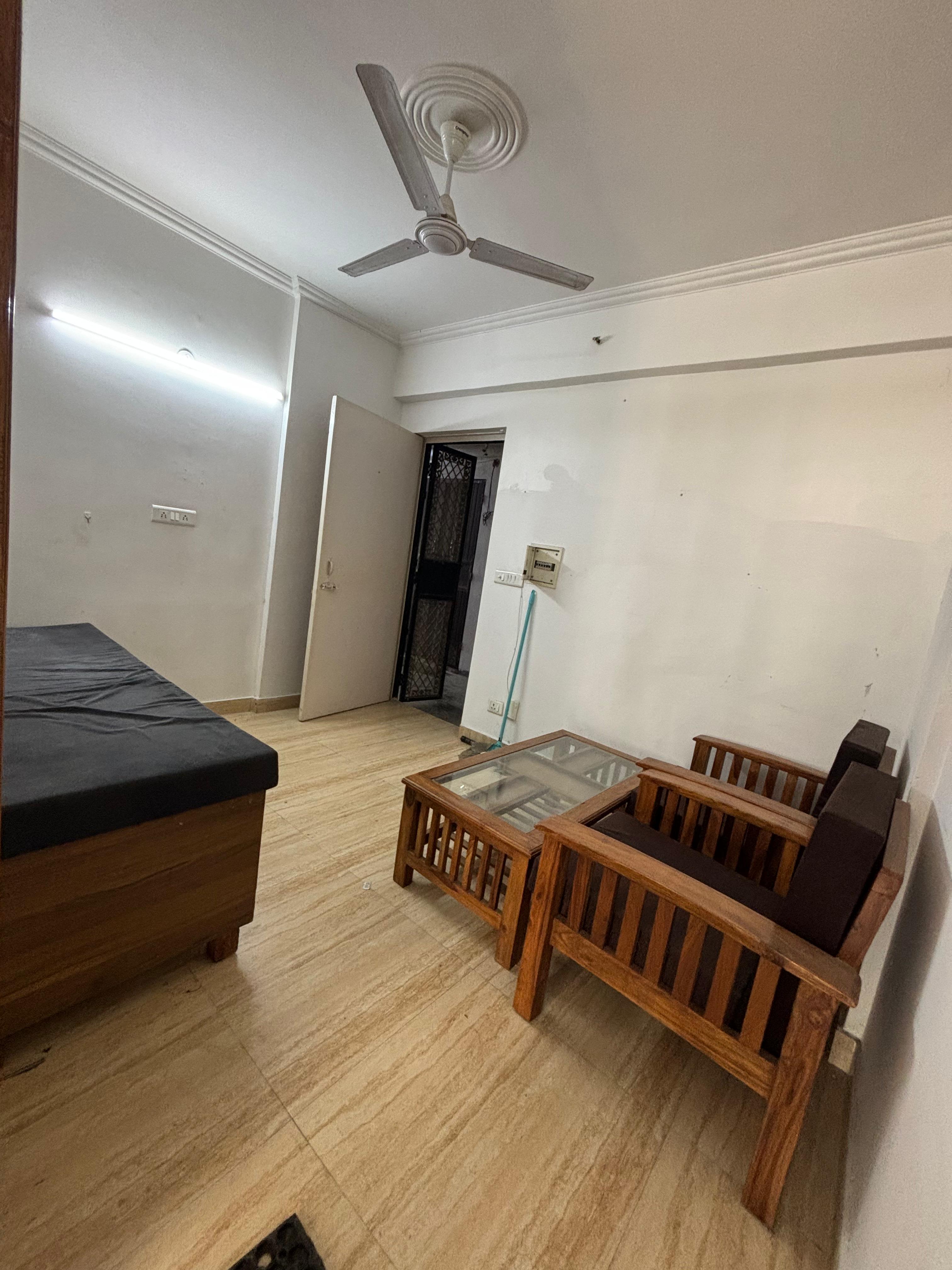 3 BHK + Study Room Builder Floor For Rent in Sushant Lok I