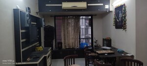 2 BHK Apartment For Rent in Globe Heights, Goregaon East