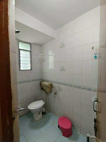 Bathroom in 1 BHK Apartment at Dhanvantari Colony – for Rent