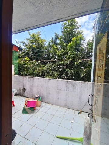 Balcony in 1 BHK Apartment at Dhanvantari Colony – for Rent