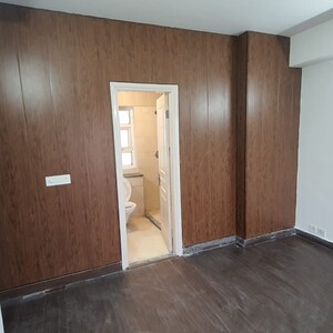 Room in 2 BHK Apartment at BPTP The Resort, Mortzapur – for Sale