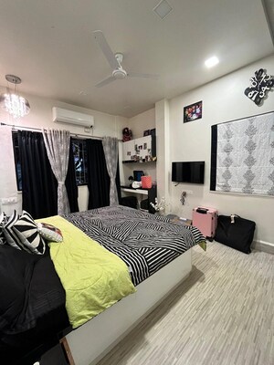 Bedroom in 3 BHK Apartment at Aundh – for Sale