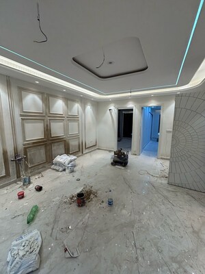 4 BHK Builder Floor For Sale in Sainik Colony