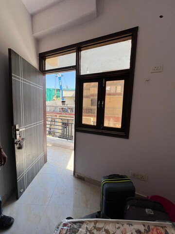 1 BHK Builder Floor For Rent in Saket