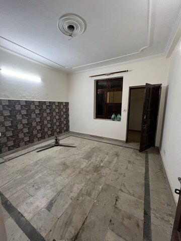 Bedroom in 1 BHK Builder Floor at Saket – for Rent