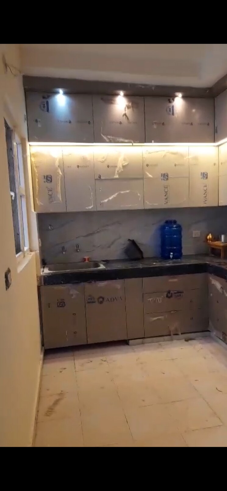 Kitchen, upavp-ganga-yamuna-and-hindon-enclave 2.5 Bedroom 1250 Sq.Ft. Apartment In Pratap Vihar Ghaziabad 9258180