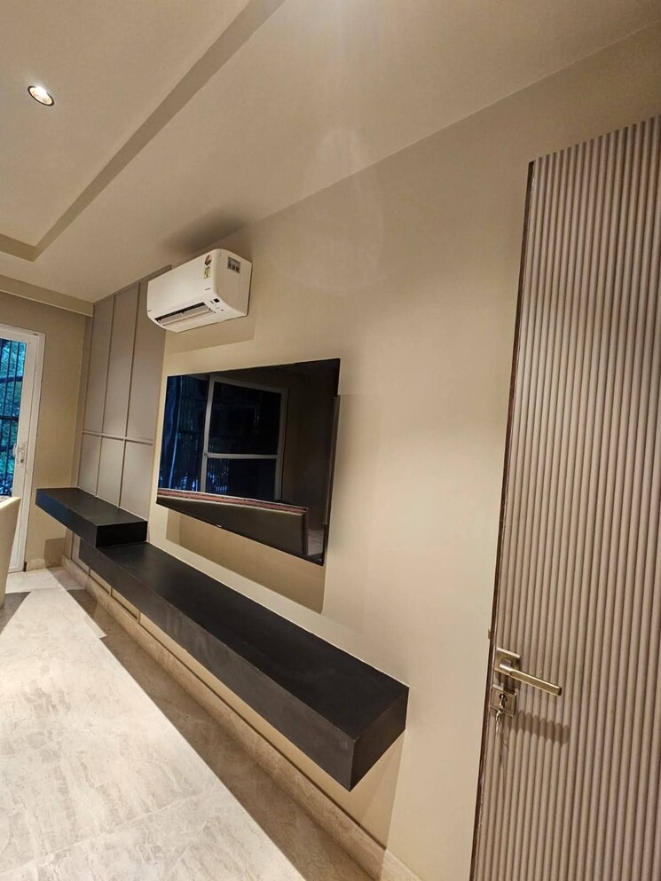 Balcony, unitech-south-city-1 3 Bedroom 2245 Sq.Ft. Builder Floor In South City 1 Gurgaon 9258172