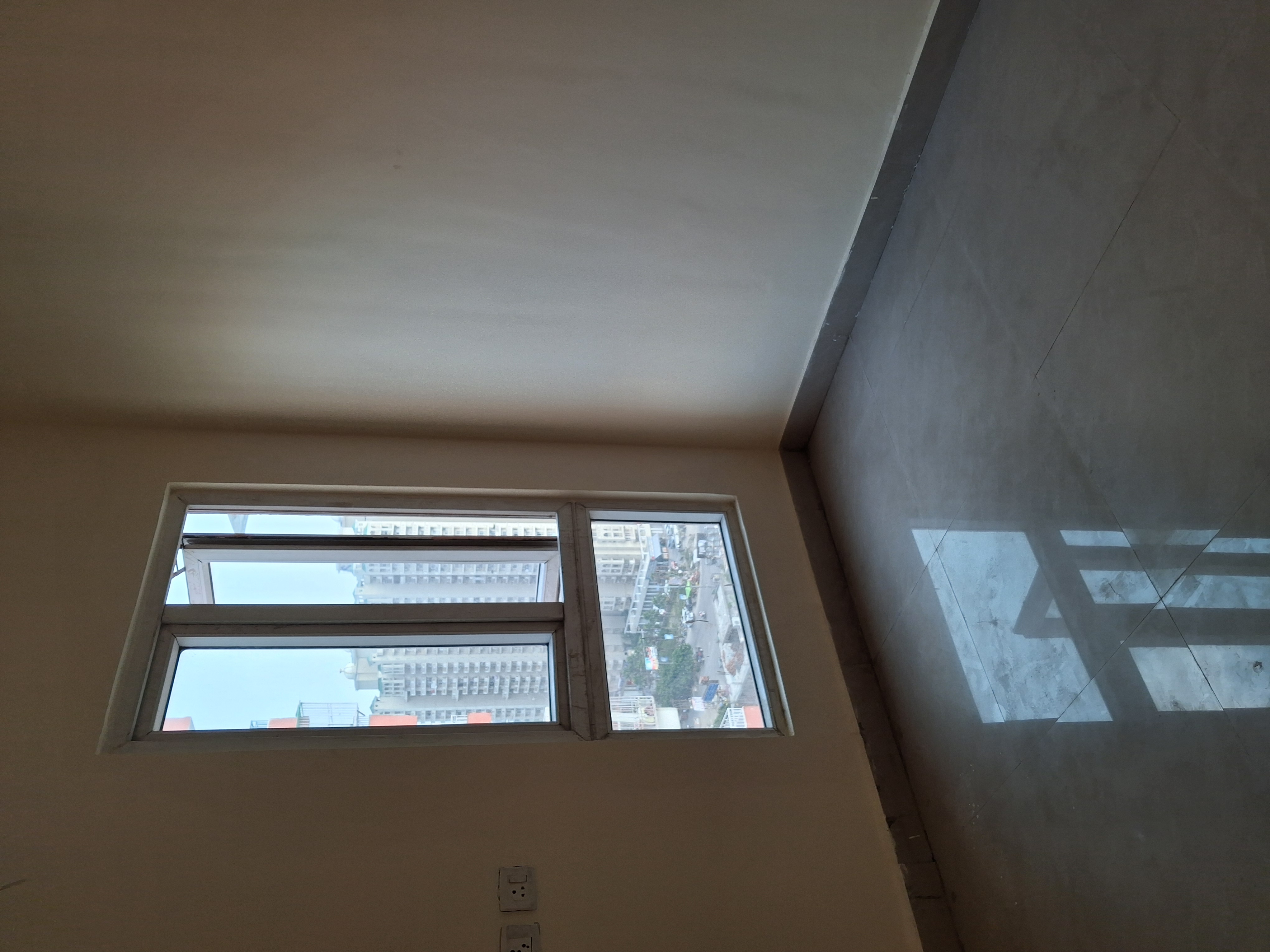 2.5 BHK + Pooja Room Apartment For Rent in UPAVP Ganga Yamuna And Hindon Enclave