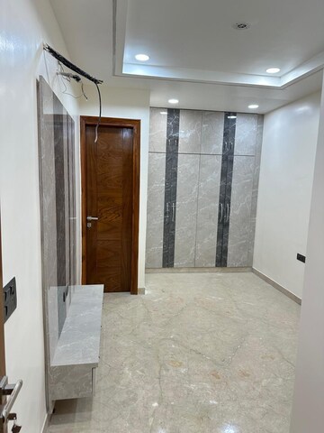 3 BHK Apartment For Sale in Ganga Triveni Apartment, Rohini Sector 9