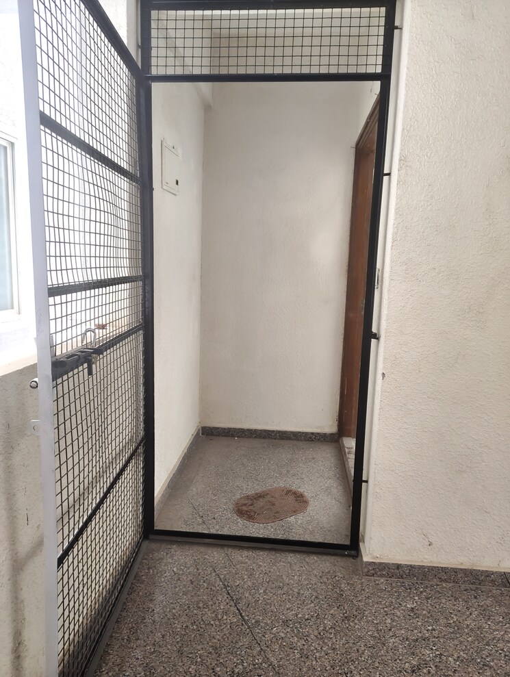 Other, dhiraan-newyork-meadows 2 Bedroom 1010 Sq.Ft. Apartment In Chandapura Bangalore 9258162