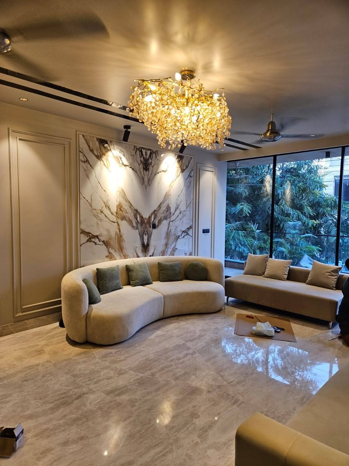 3 BHK + Servant Room 1854 Sq.Ft. Builder Floor in Unitech South City 1