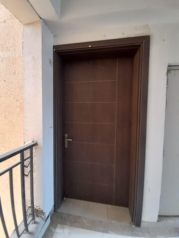 Furnished Amenities in 4 BHK Apartment at ATS Le Grandiose, Sector 150 – for Rent
