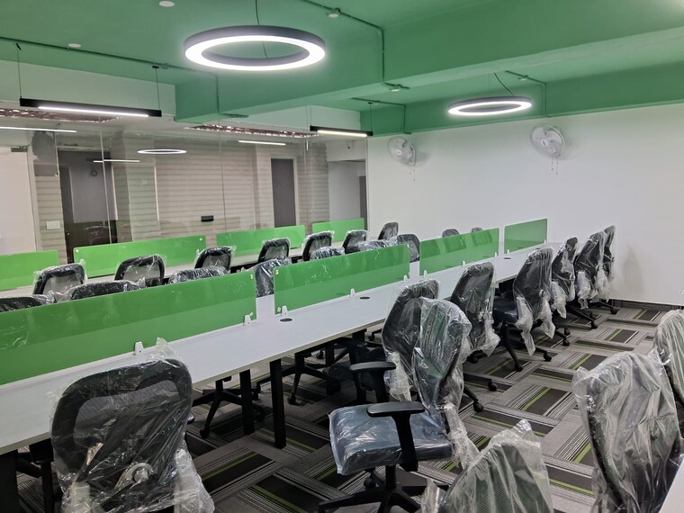 Team Area, sector 3 Commercial Office Space 2000 Sq.Ft. In Sector 3 Noida 9258177