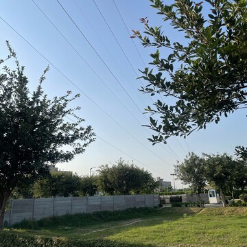 Plot For Sale in Godrej Retreat, Sector 83