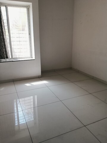 Bedroom in 2 BHK Apartment at Skyscraper, Tathawade – for Rent