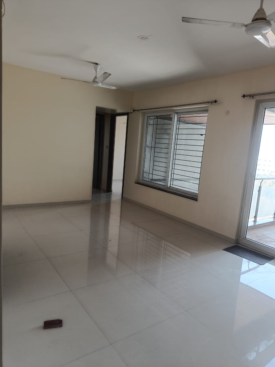 3 BHK Apartment For Rent in Skyscraper
