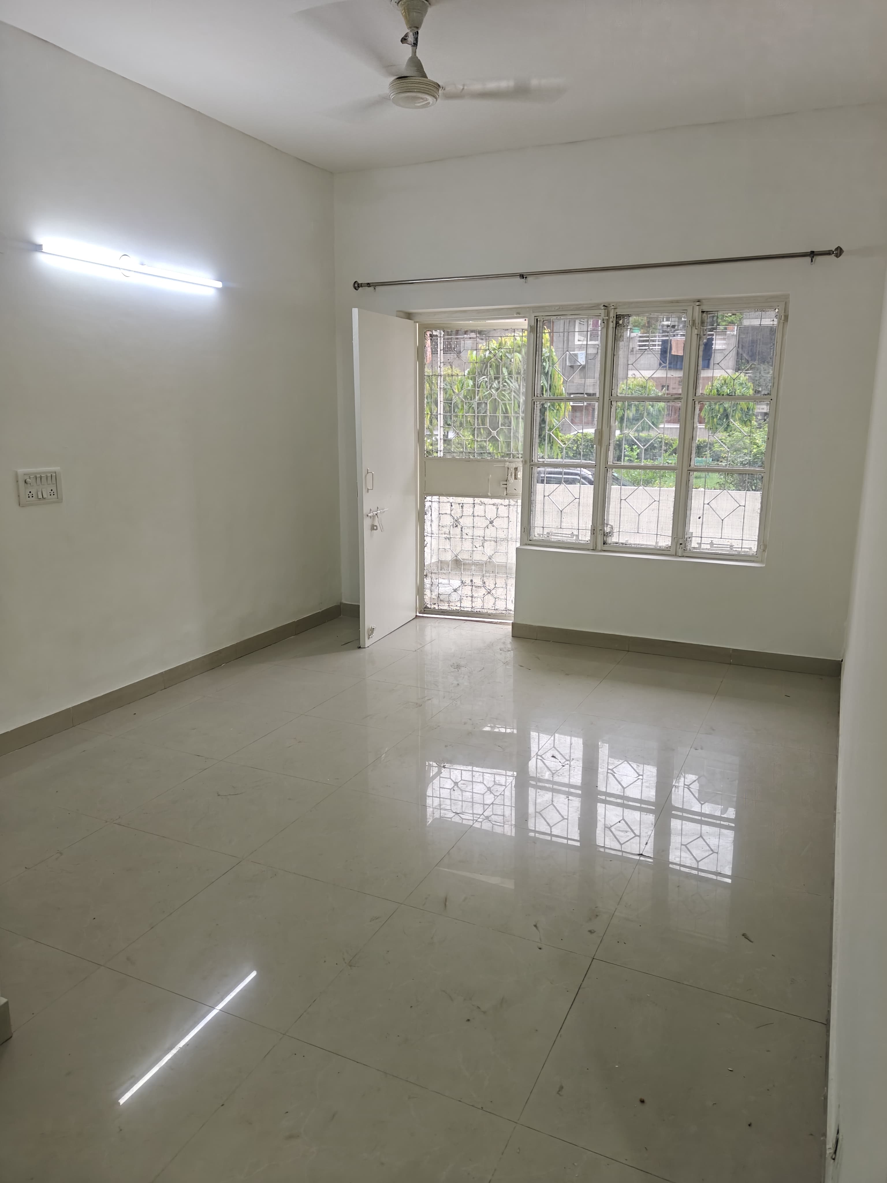 3 BHK + Study Room Builder Floor For Rent in Sector 54
