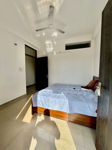 Bedroom in 2 BHK Builder Floor at Ballupur – for Rent