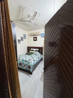 6 BHK + Extra Room Independent House For Sale in BHARAT COLONY
