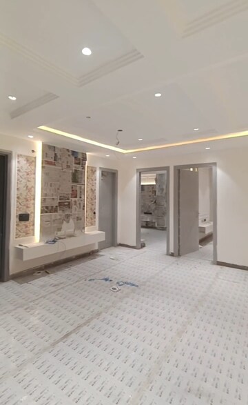 Building Lobby in 3 BHK Builder Floor at Vivek Vihar Phase 1 – for Sale
