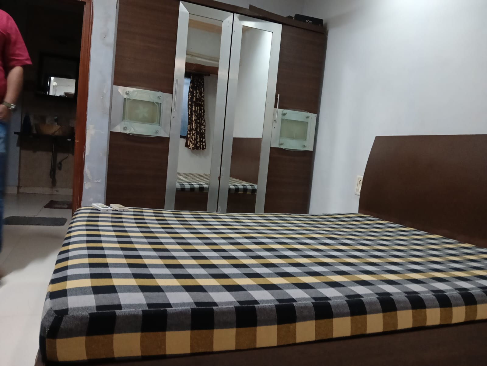 1 BHK + Extra Room Apartment For Rent in Nalanda CHS Malad 