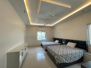 Master Bedroom in 3 BHK Apartment at Rajapushpa Green Dale, Tellapur – for Rent