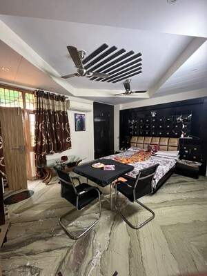 Bedroom in 4 BHK Builder Floor at Dilshad Colony – for Sale