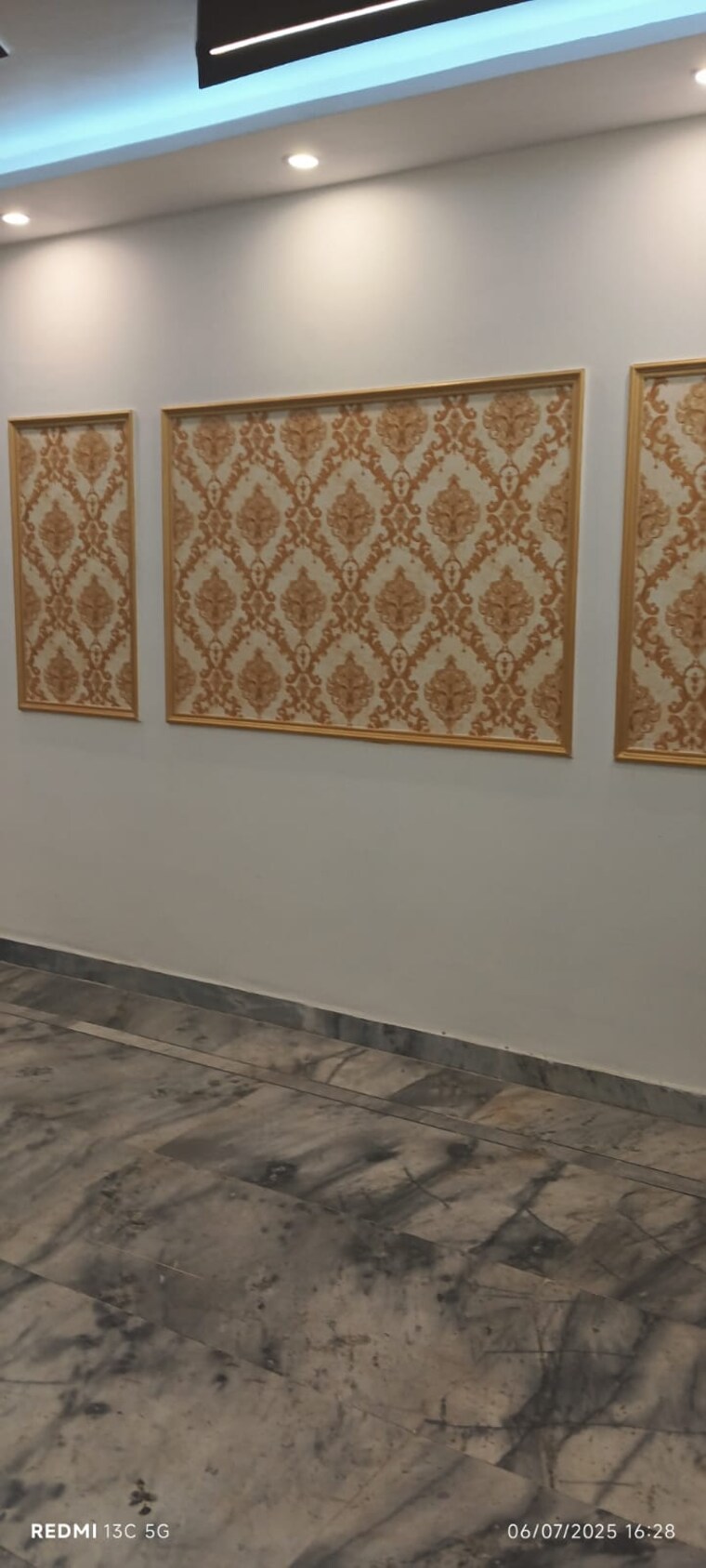 Room, aba-orange-county 3 Bedroom 1745 Sq.Ft. Apartment In Ahinsa Khand 1 Ghaziabad 9258874