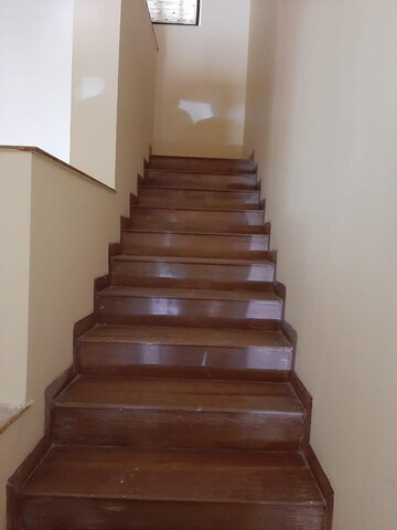 Staircase in 3.5 BHK Villa at Nibm Annexe – for Rent