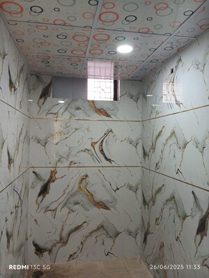 Bathroom in 1 BHK Apartment at Vaishali Sector 4 – for Sale