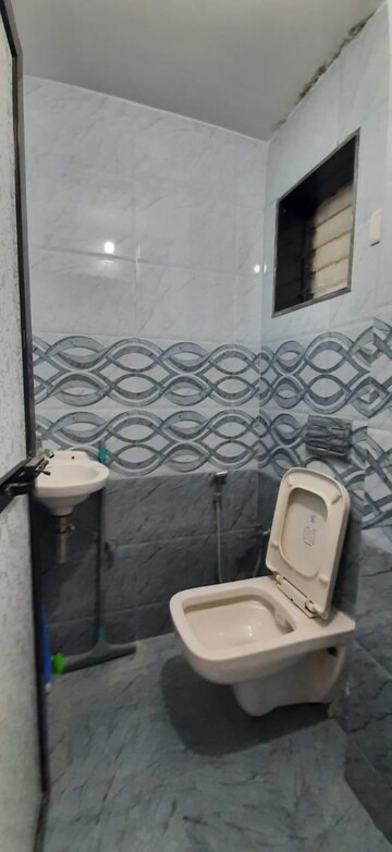 Bathroom in 2 BHK Apartment at New Mahada Colony, Goregaon East – for Sale