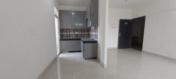 Furnished Amenities in 3 BHK Apartment at Signature Global Golf Greens, Sector 79 – for Rent