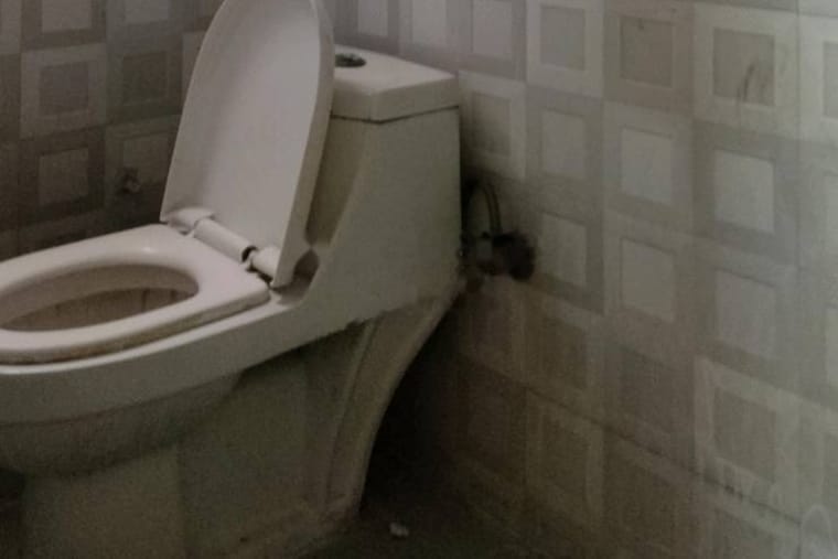 Bathroom, aparna-serene-park 3 Bedroom 2120 Sq.Ft. Apartment In Kondapur Hyderabad 9259111