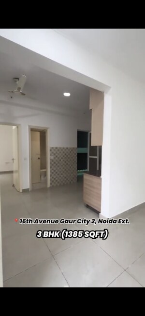 Room in 3 BHK Apartment at Gaur City 2 - 16th Avenue, Sector 16c Greater Noida – for Sale