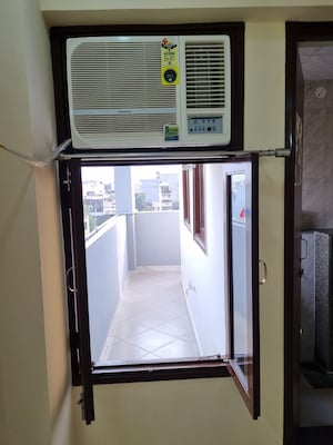 Building Lobby in 1 BHK Independent House at Sector 23 – for Rent