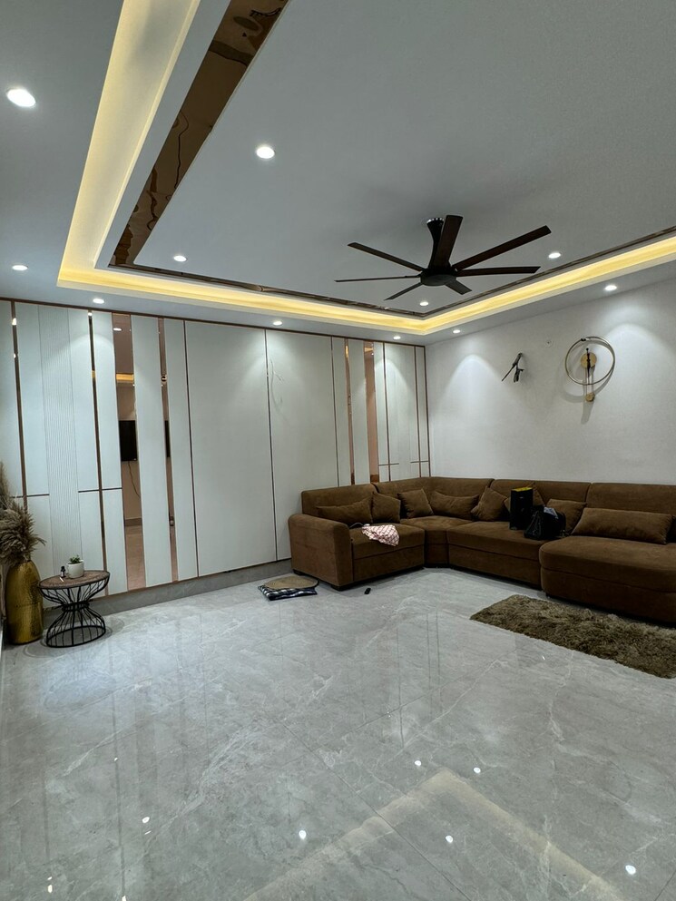 Kitchen, vasant kunj 3 Bedroom 1850 Sq.Ft. Builder Floor In Vasant Kunj Delhi 9259286