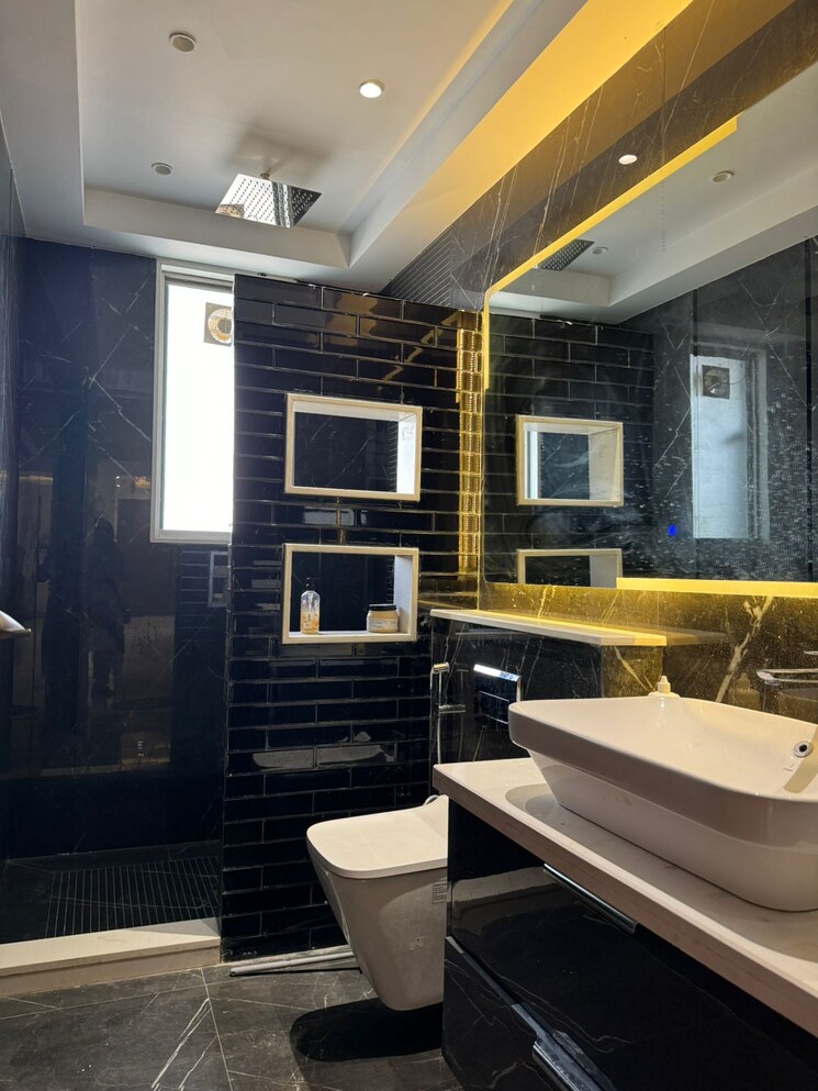 Gym, vasant kunj 3 Bedroom 1850 Sq.Ft. Builder Floor In Vasant Kunj Delhi 9259286