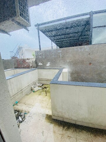 Swimming Pool in 1 BHK Apartment at Shiv Krupa Complex Baner, Baner – for Rent