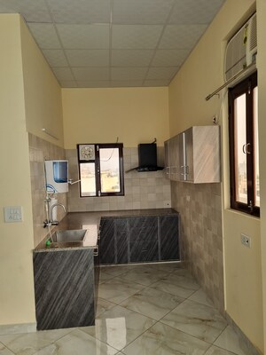 Kitchen in 1 BHK Independent House at Sector 23 – for Rent