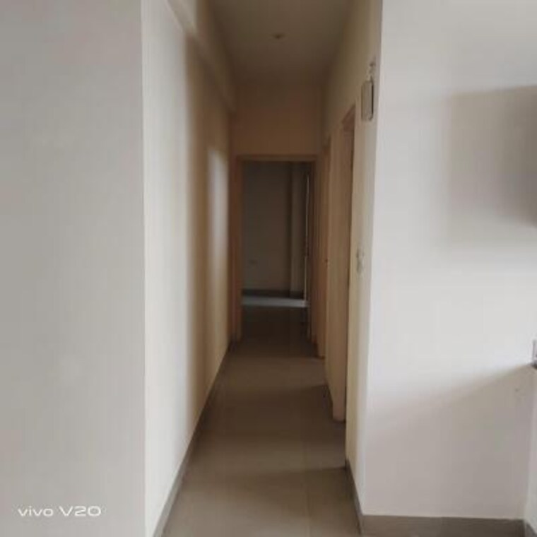 Room, signature-the-serenas 2.5 Bedroom 745 Sq.Ft. Apartment In Sohna Sector 36 Gurgaon 9259383