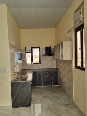 Kitchen in 1 BHK Independent House at Sector 23 – for Rent