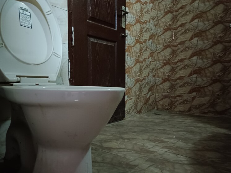 Bathroom, omaxe-royal-street 3 Bedroom 1500 Sq.Ft. Builder Floor In Sector 14 Bahadurgarh 9259638