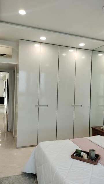 Bedroom in 3 BHK Apartment at Oberoi Exquisite Goregaon, Goregaon East – for Rent