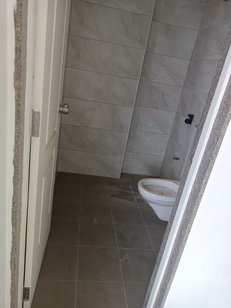 Bathroom, goyal-orchid-valley 3 Bedroom 1340 Sq.Ft. Apartment In Shela Ahmedabad 9259647