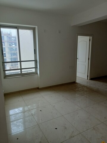 Room in 3 BHK Apartment at Goyal Orchid Valley, Shela – for Rent